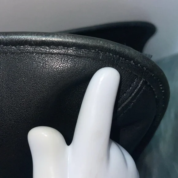 Vintage Coach ‘Hippie’ Flap Saddle Bag - Picture 11 of 17